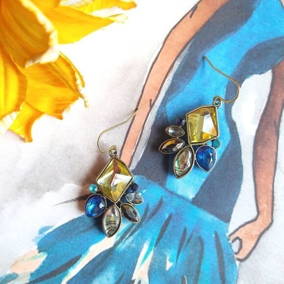 Blue Rhinestone Crystal Flower Vintage Gold Hook Statement Earrings - Picture 4 of 7